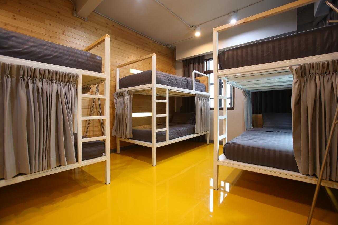 Pamahouse Boutique Hostel Bangkok Exteriör bild